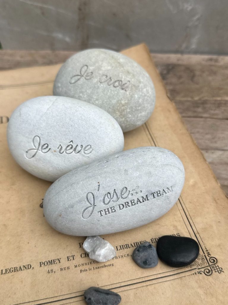 galet dessin enfant galet funéraire pour enfant